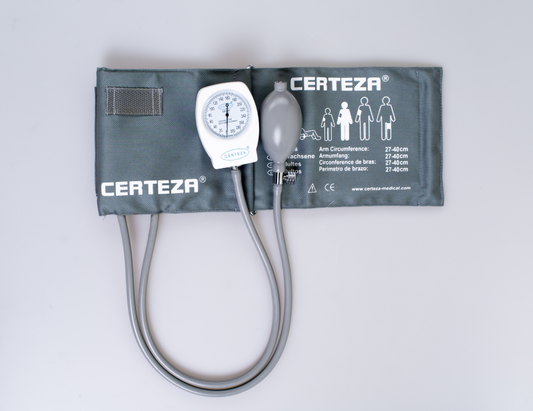 Certeza CR 1004 Large Dial Aneroid Sphygmomanometer