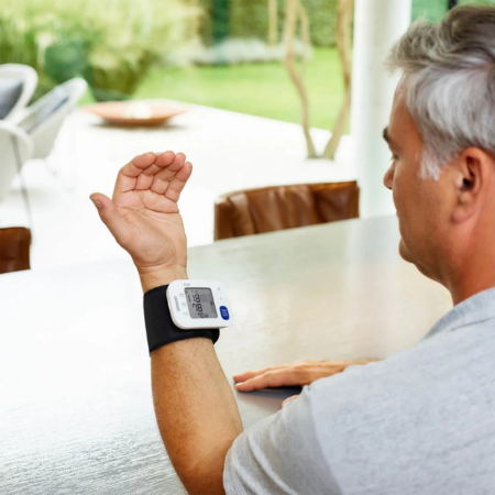 Omron RS1 – Compact & Easy-to-Use Wrist Blood Pressure Monitor